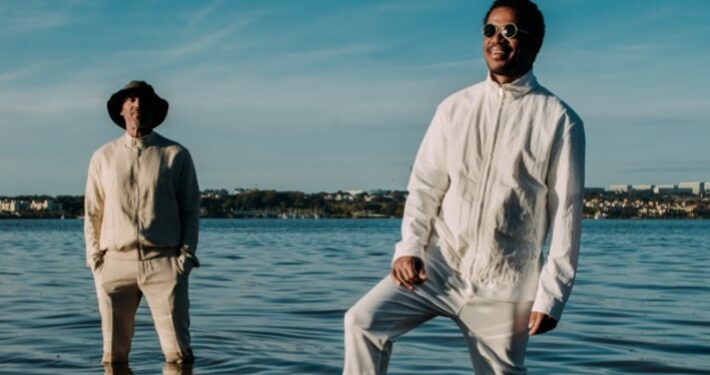 Natiruts faz show da turnê “Good Vibration” na Arena Barong em Fortaleza