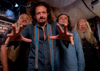 ANFITEATRO DA BEIRA MAR RECEBE SHOWS DO PROJETO DUETOS NESTE DOMINGO (26)