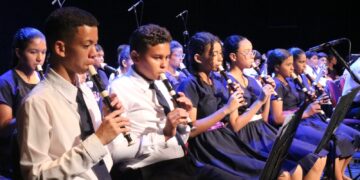 Orquestra e Coro da FRFagner apresenta espetáculo cênico musical inédito “Vivaldi em verso e canção” em Fortaleza, Orós, Icó, Iguatu e Solonópole