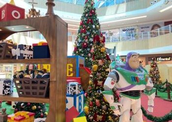 Decorações exclusivas de Natal com tema Toy Story chegam aos shoppings RioMar em Fortaleza 