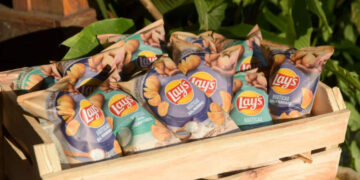 Lay’s Rústicas chegam ao Nordeste com formato inédito e rastreabilidade das batatas