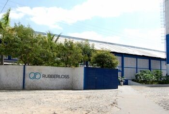 Mais empregos: Prefeitura de Canindé e ADECE firmam convênio para ampliação da Rubberloss Indústria de Calçados