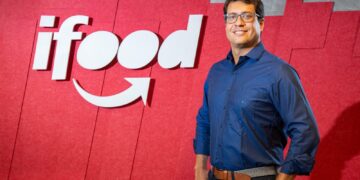 iFood firma compromissos com Fórum Econômico Mundial
