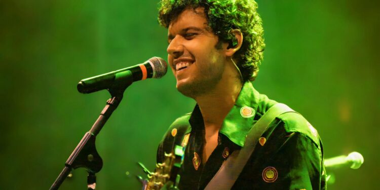 Coco Bambu Iguatemi realiza mais uma edição do especial Coldplay com Davi Cartaxo, no próximo dia 15