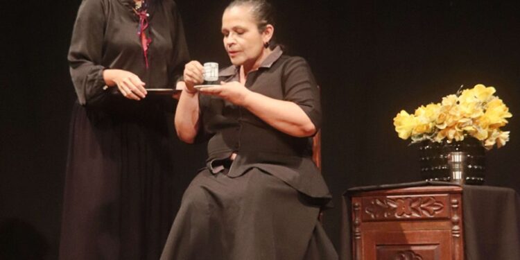 FESTIVAL  DE ESQUETES BIVAR DE TEATRO CELEBRA 20 ANOS COM PROGRAMAÇÃO ESPECIAL 