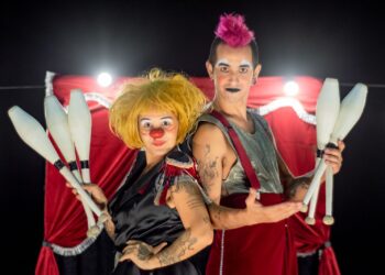 Projeto Comicidade em Foco promove espetáculos e número de palhaçaria na Universidade das Artes