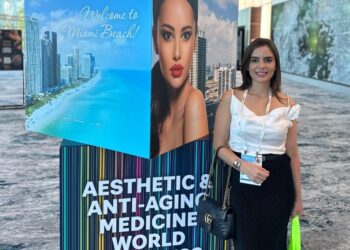 Dra. Lorena Canuto participa do AMWC Americas, em Miami