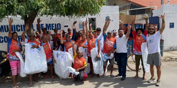 Dez toneladas de resíduos são coletadas no Carnaval de Aracati