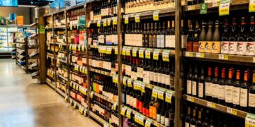 Descubra como se refrescar no verão com cinco rótulos de vinhos ideais para a estação