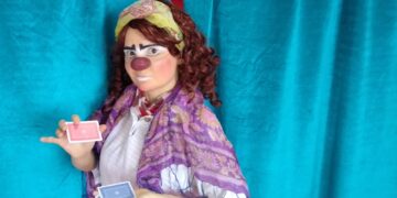 Projeto Comicidade em Foco promove espetáculo “Madame Tramelus” na Universidade das Artes