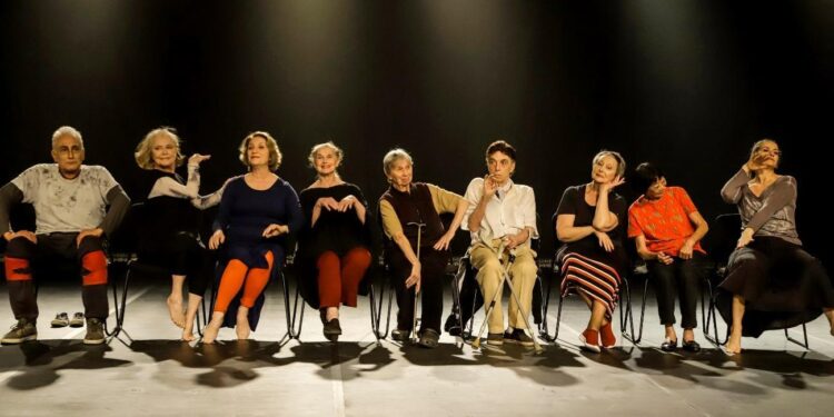 Bienal de Dança traz “Corpos Velhos”, um dos espetáculos atuais mais emblemáticos e aplaudidos do país
