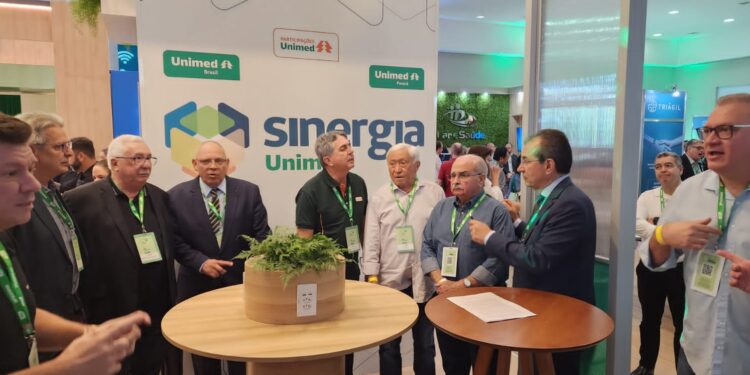 Presidente da Unimed Ceará assume a liderança da Interall