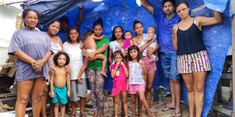 O Pequeno Nazareno lança campanha “Sua Lona, Meu Abrigo” 