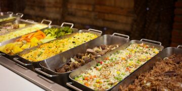 Opção de buffet full time vira tendência em Fortaleza