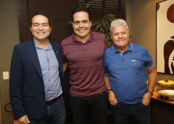 Com palestra de Marcelo Paz, Seacec inaugura novo lounge em sua sede