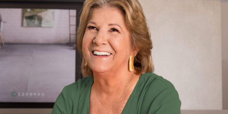 Cerbras celebra empoderamento feminino na indústria de porcelanatos 