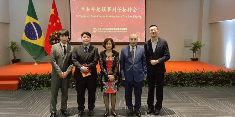RDA representada na recepção à cônsul da China , em Recife 