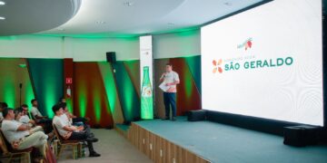 Cajuína São Geraldo é o 2º refrigerante mais vendido no Ceará, segundo dados da Scanntech