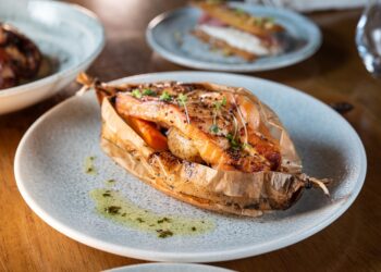 Mézzi: Do polvo ao filé, almoço executivo do Mézzi é renovado e ganha experiência em duas etapas