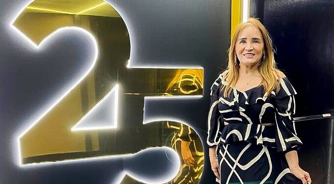 Diretora financeira do Supermercado Pinheiro vence Prêmio Profissionais do Ano Abras