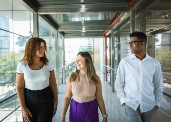 Vivo abre 500 vagas para programa de estágio, sendo 50% delas exclusivas para talentos negros