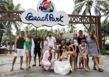 Beach Park recebe time de celebridades para apresentar as novidades do ano
