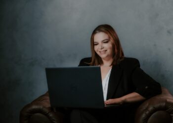 A Importância do Compliance nas relações de trabalho: Promovendo ética e conformidade empresarial