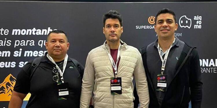 Diretores do Meza Grupo Gastronômico participam do Encontro Nacional de Donos de Bares e Restaurantes 