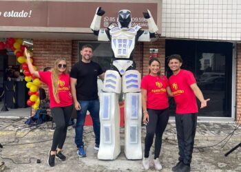 Nosso Bolo comemora 5 anos e realiza programação com blitz animada, DJ e distribuição de brindes