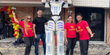 Nosso Bolo comemora 5 anos e realiza programação com blitz animada, DJ e distribuição de brindes