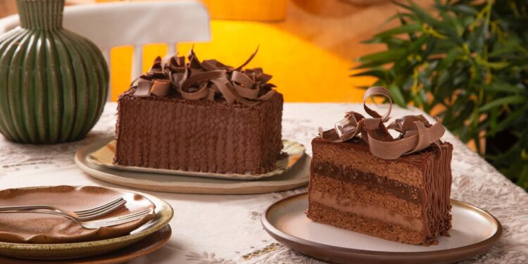 Alpino®️ e Crocante são os Bolos do Mês de Maio na Sodiê Doces