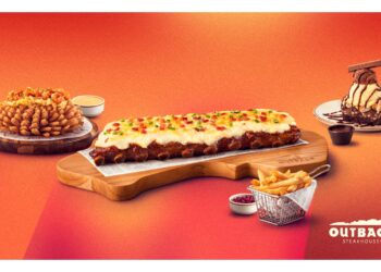 Luz, câmera, ação: Outback inova e lança torre Bloomin’ Onion com camarões, Ribs com Catupiry® Original e sobremesa de brownie, KitKat® e marshmallow