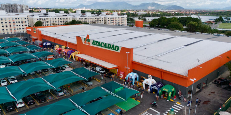 Atacadão inaugura a 13ª loja no Ceará