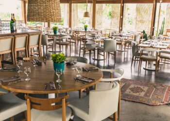 Com menu especial de Dia dos Namorados, Zoi apresenta experiência gastronômica dedicada a data 