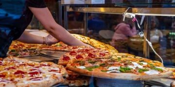 Dia Mundial da Pizza: iFood registra 35 milhões de pedidos de pizzas em 2024