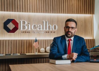 Estado da Flórida reforça política de atração de médicos brasileiros para atuar legalmente