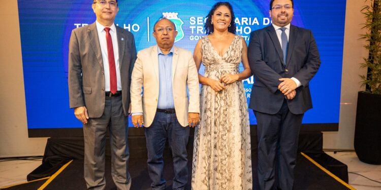 ABRH-CE firma parceria estratégica com SET e IDT para impulsionar qualificação profissional no Ceará