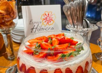 Espaço Hibisco disponibiliza personalização de cardápios para eventos sociais e corporativos