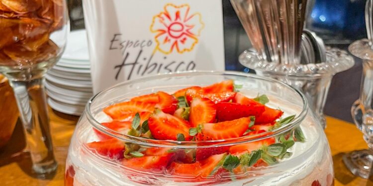 Espaço Hibisco disponibiliza personalização de cardápios para eventos sociais e corporativos