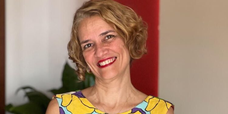 ACI REALIZA RODA DE CONVERSA SOBRE DESINFORMAÇÃO E ELEIÇÕES COM A JORNALISTA E PESQUISADORA ELIARA SANTANA