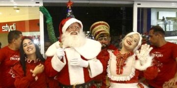 Natal mágico no Grand Shopping celebra chegada do Papai Noel