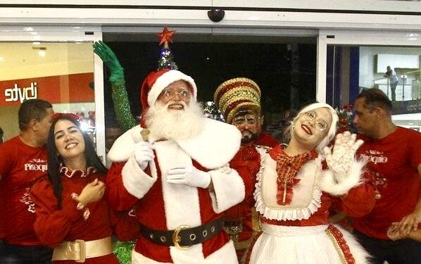 Natal mágico no Grand Shopping celebra chegada do Papai Noel