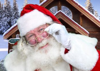 Chegada do Papai Noel ao Shopping Parangaba: Um Natal Colorido!