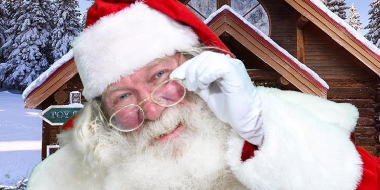 Chegada do Papai Noel ao Shopping Parangaba: Um Natal Colorido!