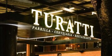 Cervejaria Turatti realiza oferta com hambúrguer em dobro nesta quarta-feira em seus restaurantes