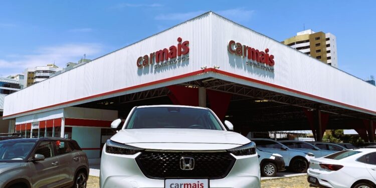 Especialista dá dicas de melhores estratégias para adquirir um carro seminovo com segurança e economia