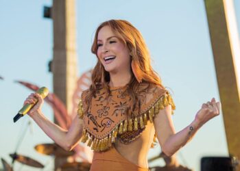 Claudia Leitte encerra o festival ‘Emoções de Verão’ com show na Sunrise Beach Club