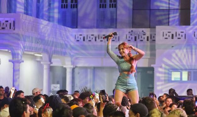 Vitória Fernandez Encerrará Bloquinho Goxtoso com Show Inesquecível*