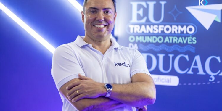  Empresa lança “Educação em Primeiro Lugar”, projeto que ajuda a reduzir inadimplência entre responsáveis financeiros