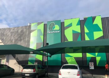 Funcionamento das lojas Pão de Açúcar e Extra Mercado no Carnaval de Fortaleza